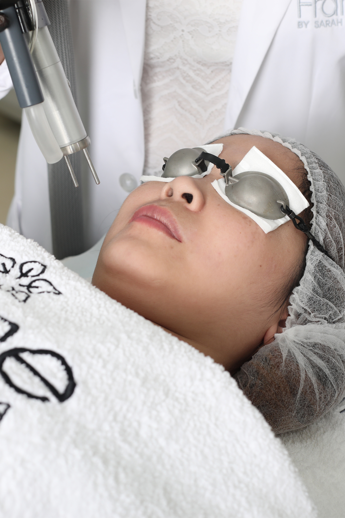 Frame Laser Rejuvenation Facial Dermatology Clinic Dubai Frame By